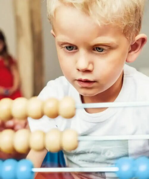 kita-kinderzimmer-hamburg-ratgeber-wissen-einschulung-kiziPendium_04_Calcoolio_P6 Was sollte ein Kind bis zur Einschulung können?