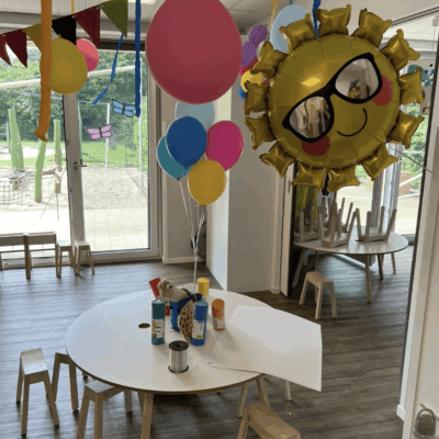 Geschmückter Gruppenraum von der Kita kinderzimmer Süderfeldpark in Hamburg Lokstedt