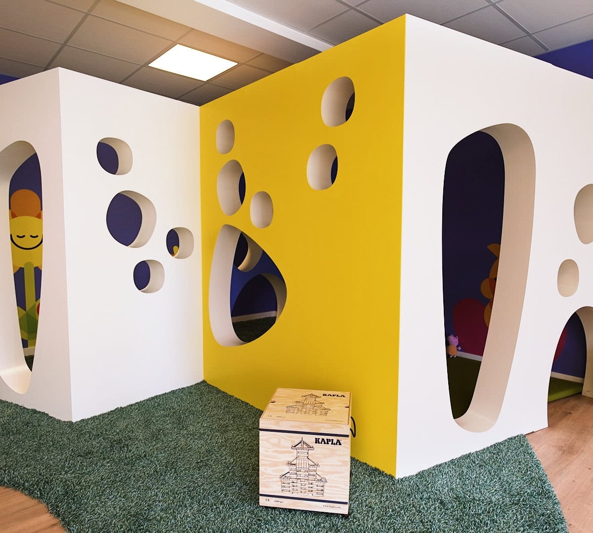 Eine Käseecke  in der Kita kinderzimmer Eckerkoppel in Hamburg Farmsen Berne